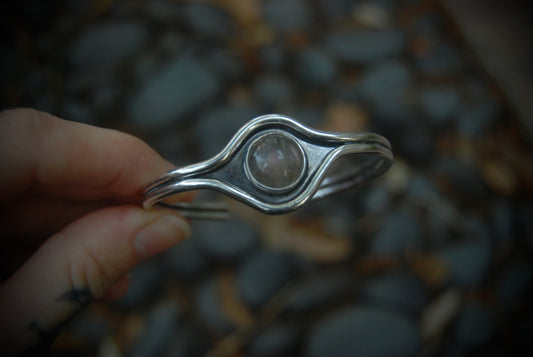 Simple cuff