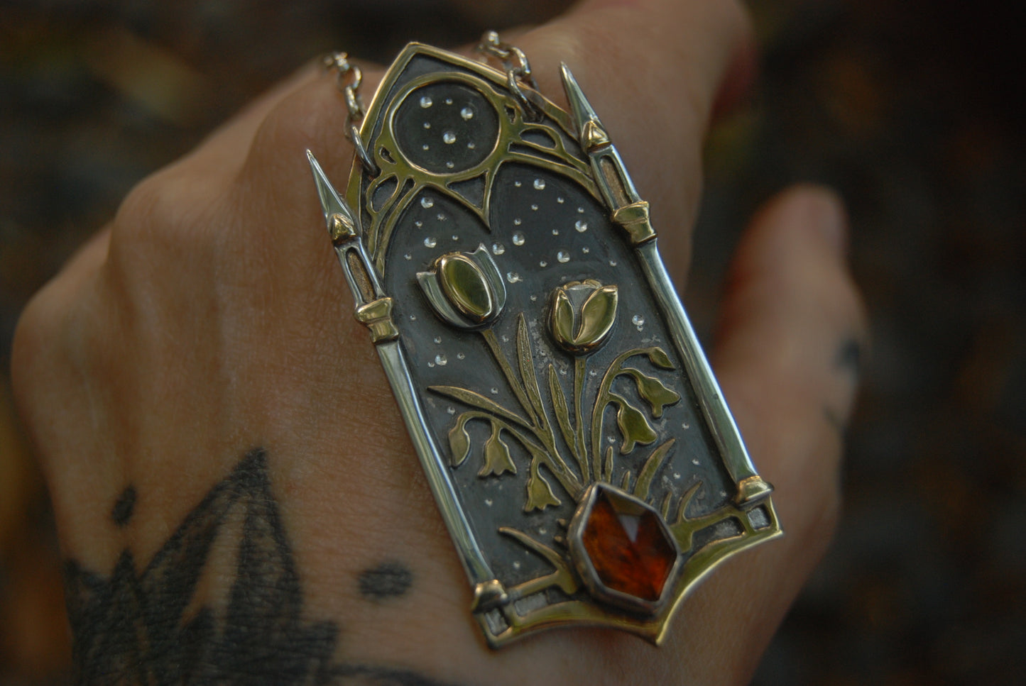 Tulip Necklace