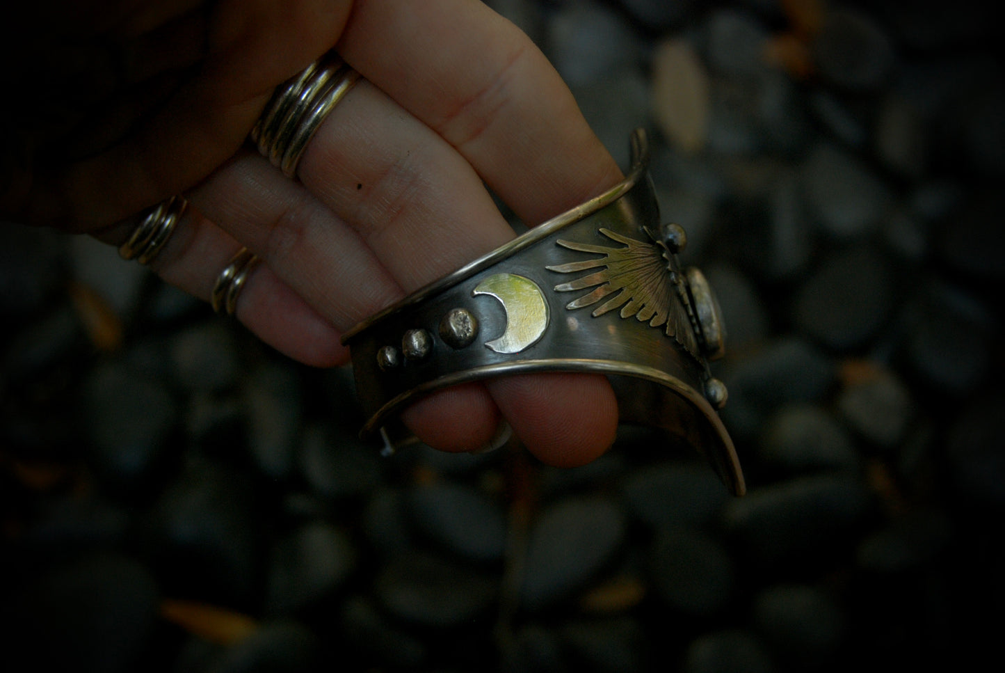Raven Cuff