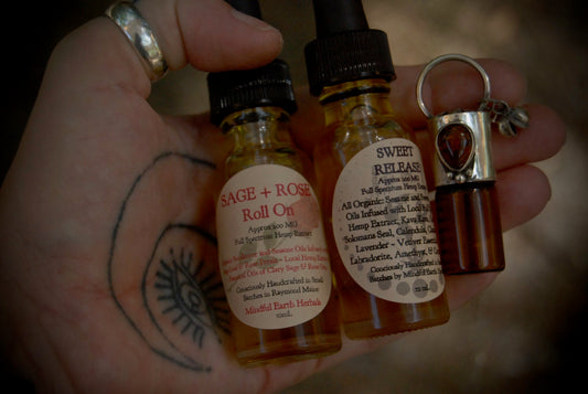 Amber Bee Rollerball Option to fill with Hemp Oil