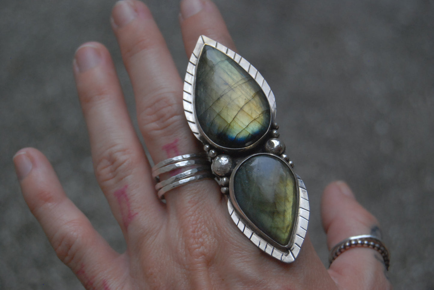 Double point ring *sz 8*