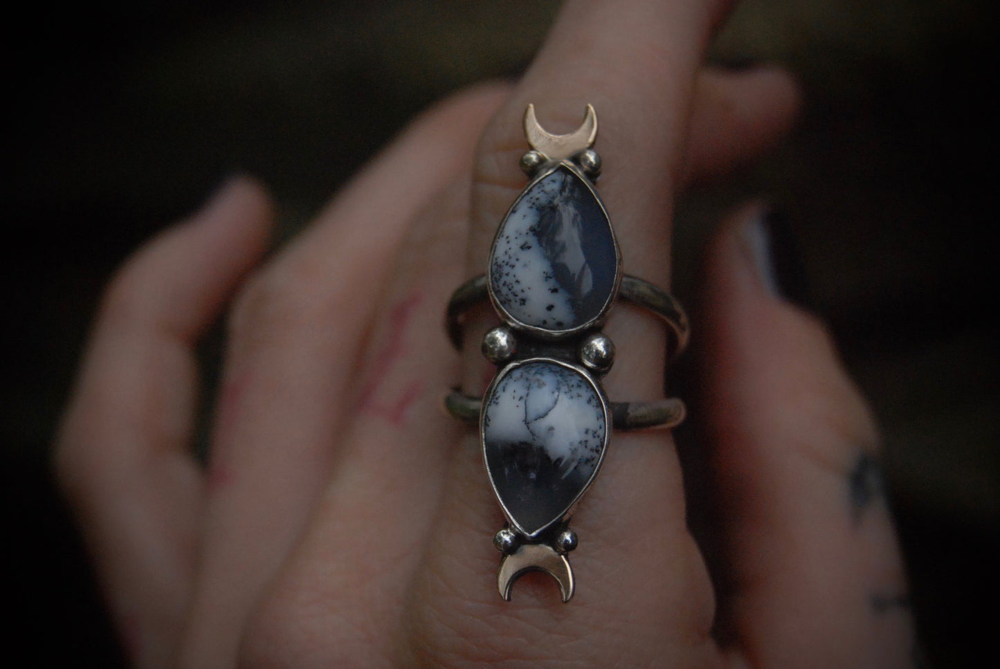 follow the moon ring SZ- 8