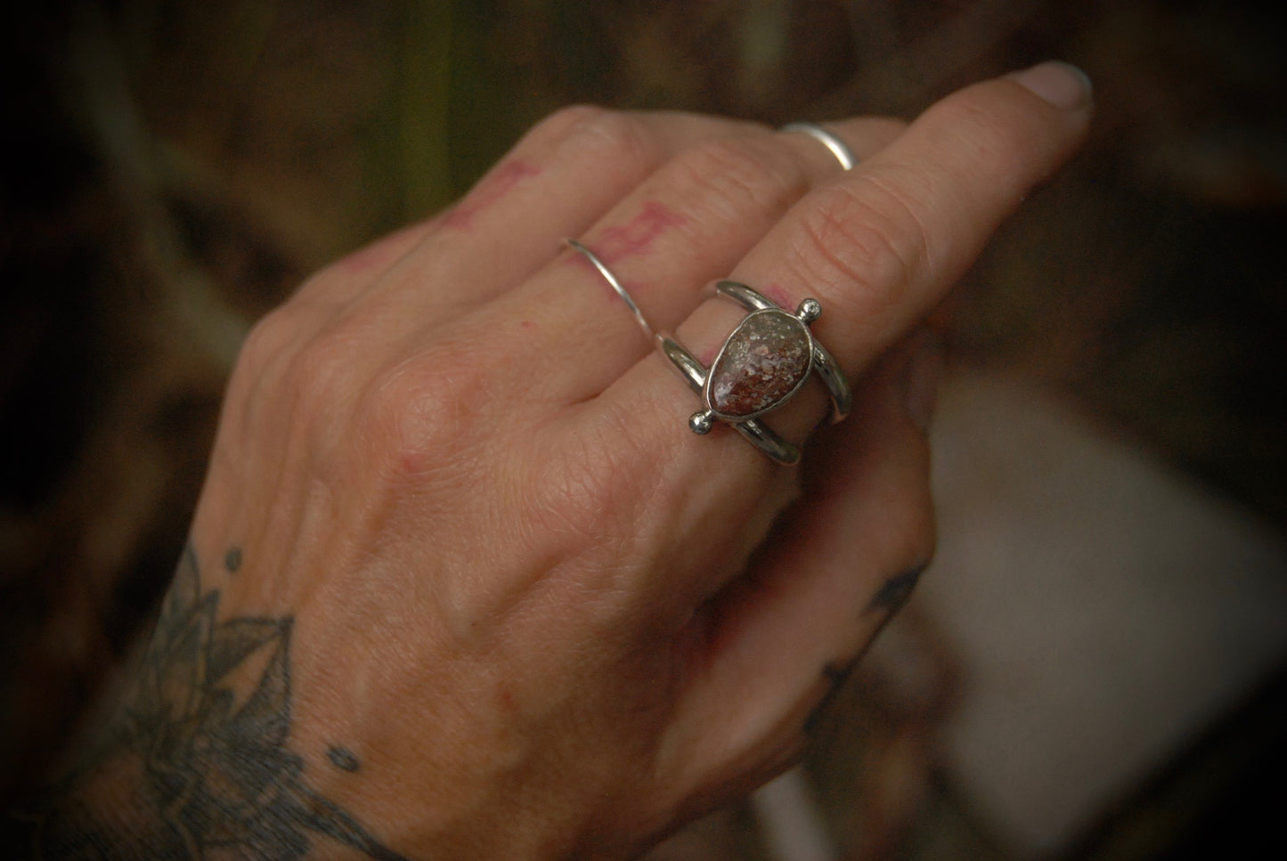 WH Ring sz-8.25