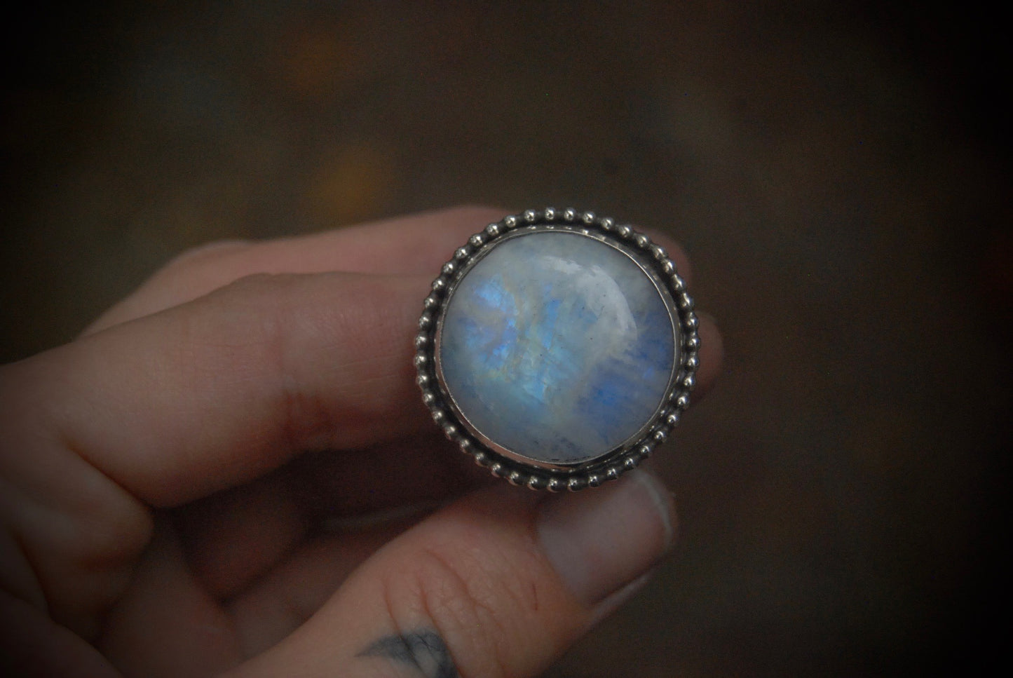 Round Moonstone Rind sz-5.5