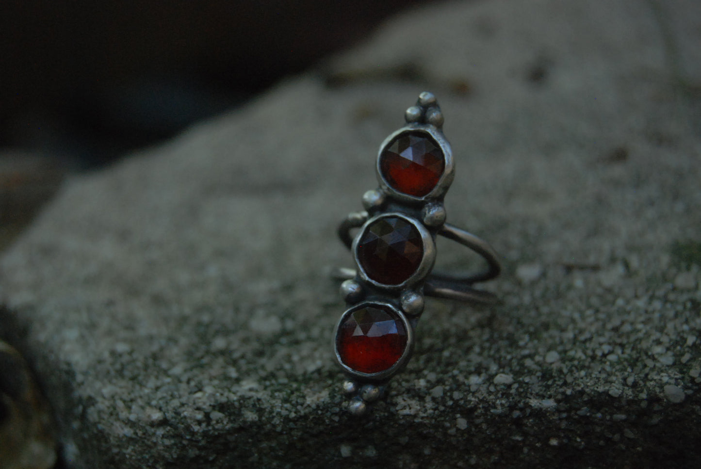 Garnet ring Sz-6
