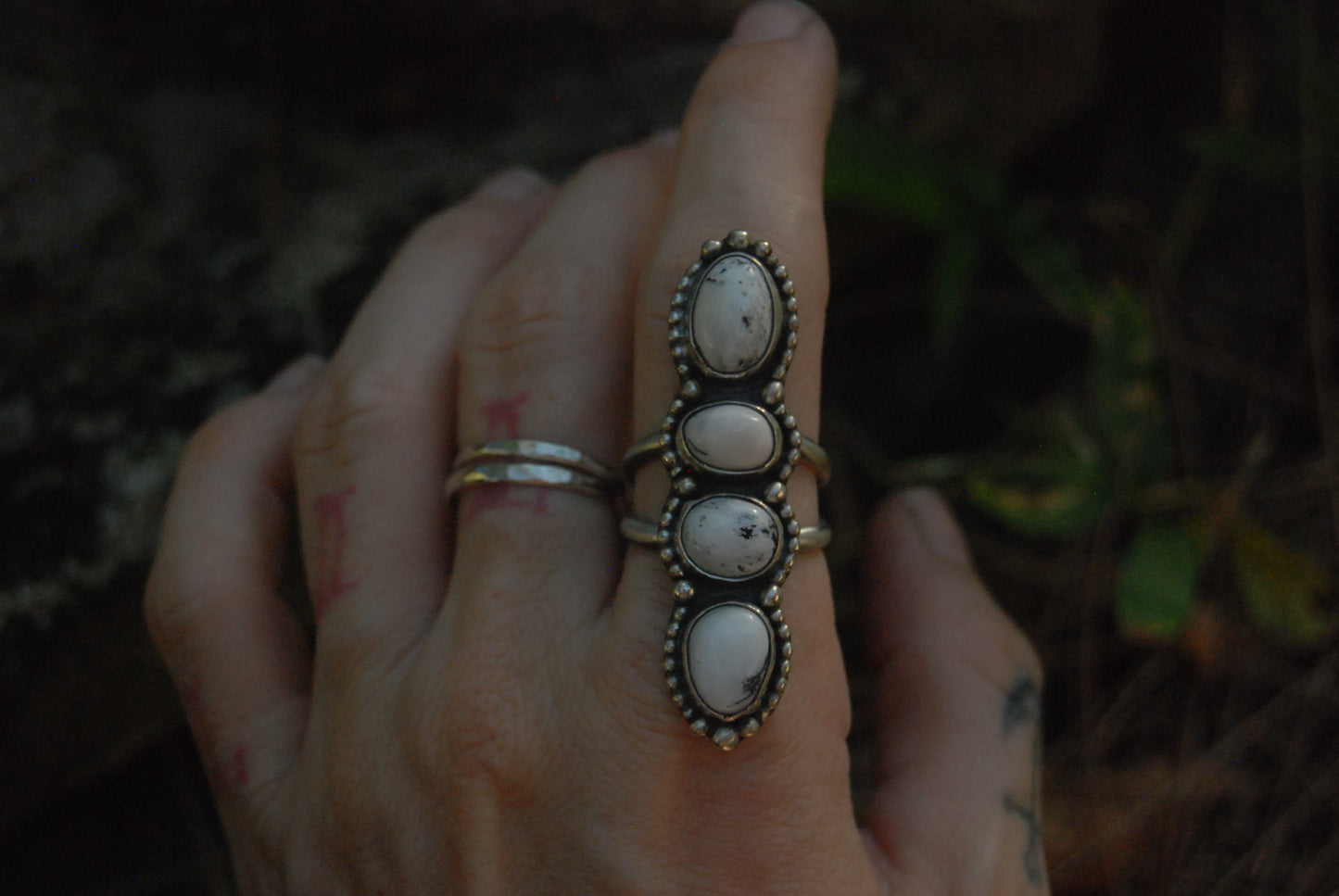 Quad White Buffalo Ring Sz- 7.5
