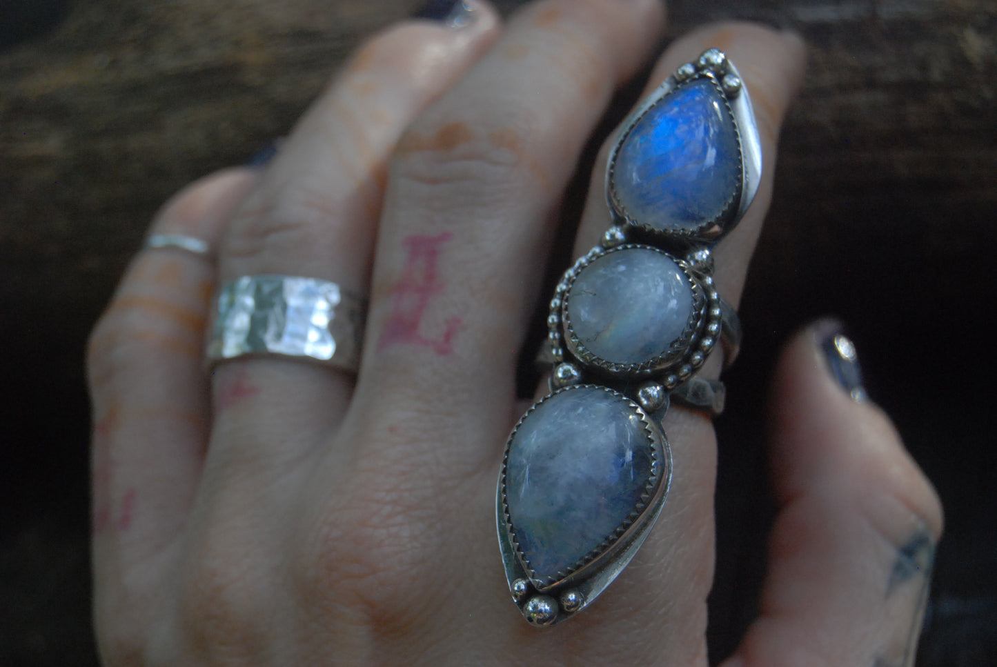 Triple point gypsy ring