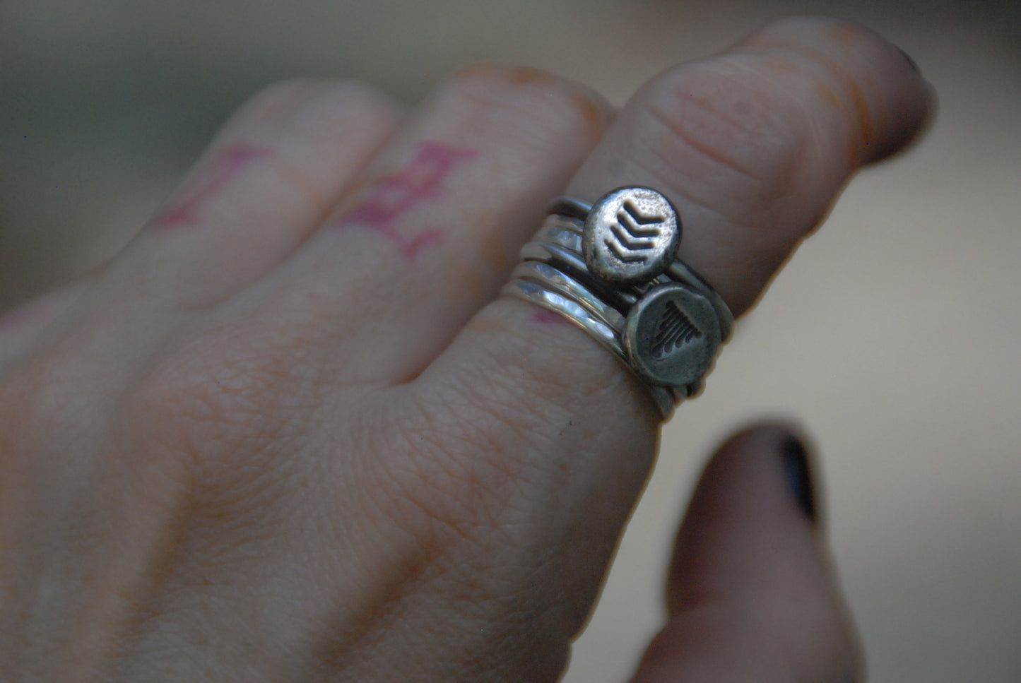 Arrow stacking ring