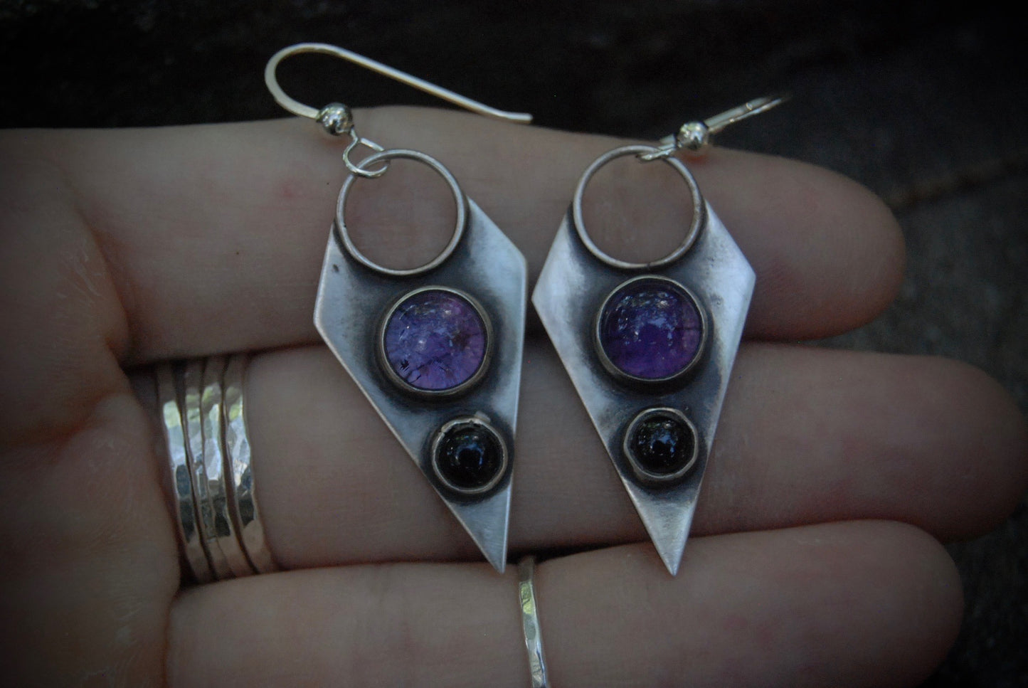 point earrings
