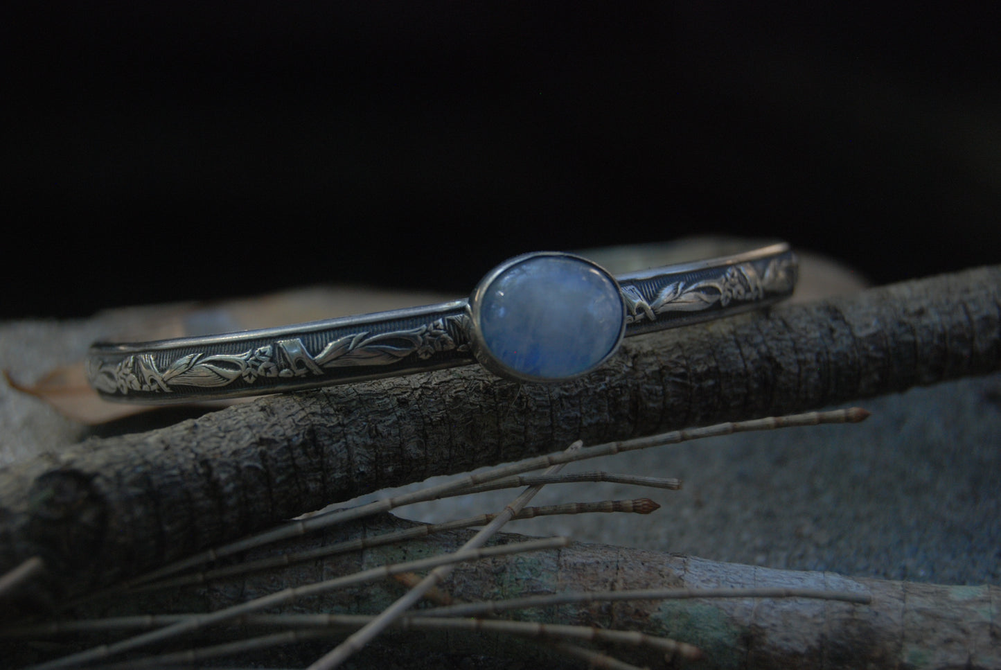 SIREN- Art Deco bangle