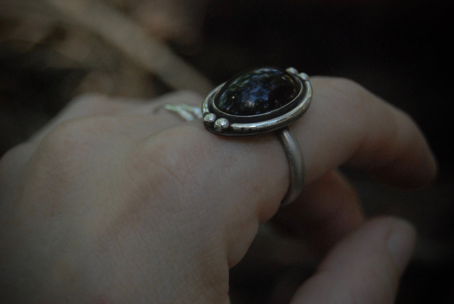 oval onyx ring |size- 8|