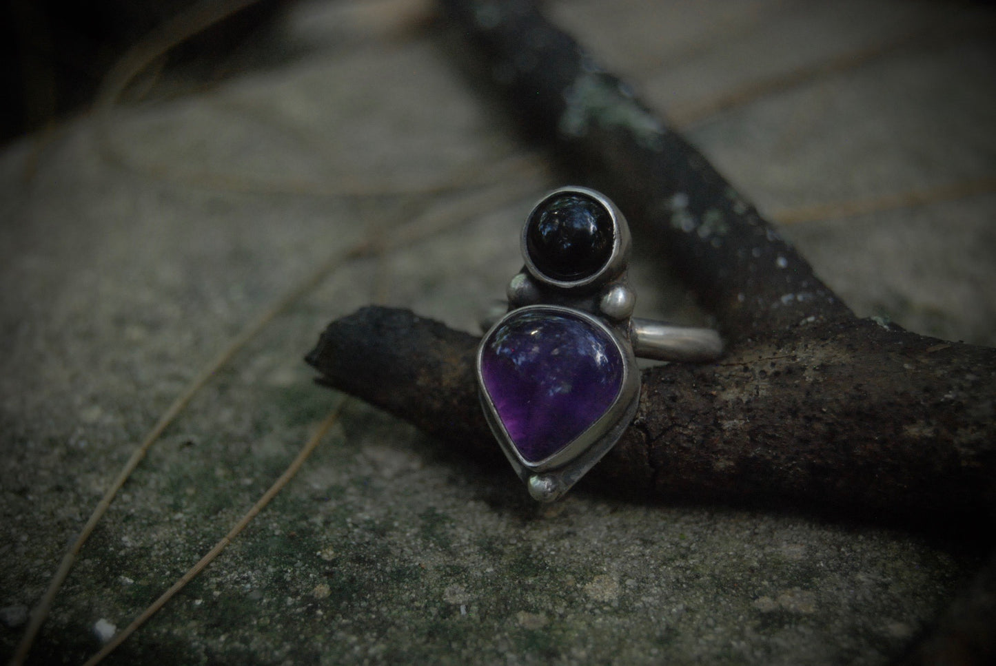 amethyst heart of the night ring |size- 8|