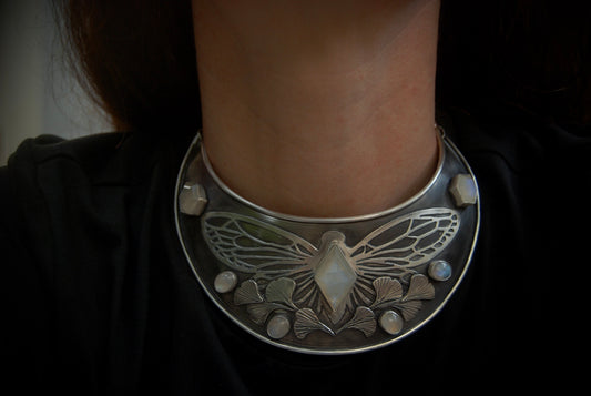 Empress Cicada Moon Shield