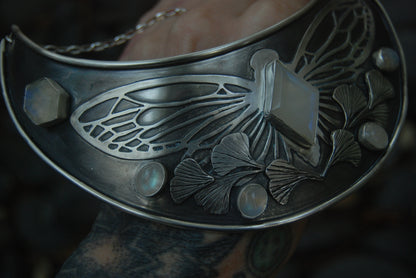 Empress Cicada Moon Shield
