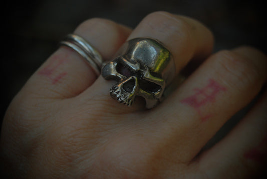 Skull ring 3 sz-5