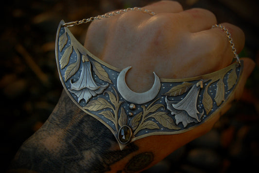 Angel Trumpet Shield