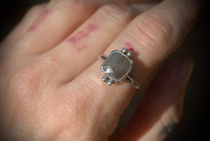 Cream Sapphire Ring sz-7