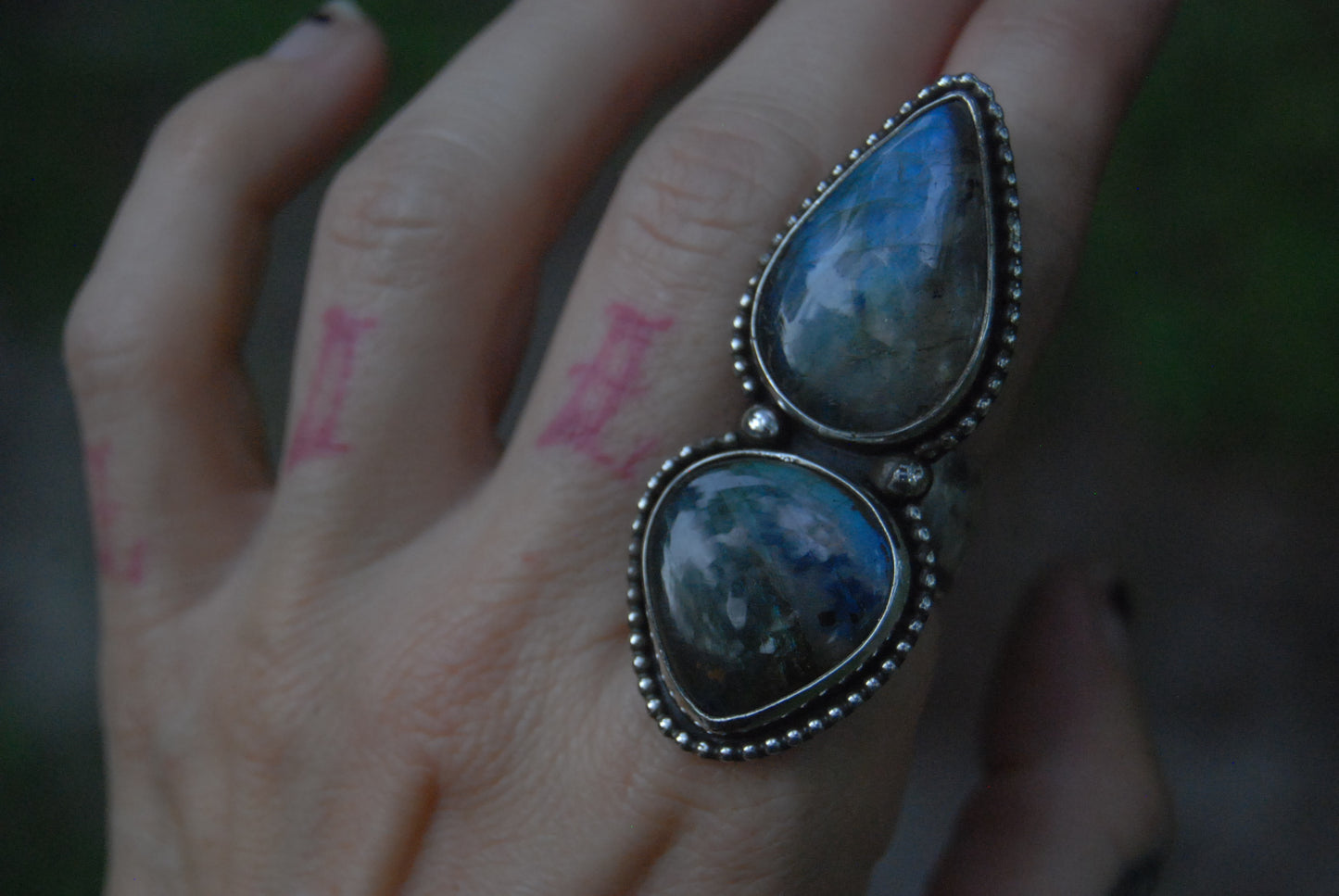 Dark blue labradorite ring *sz 6*