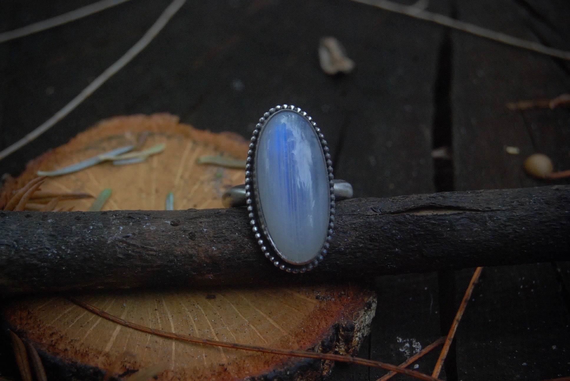 Classy moonstone ring