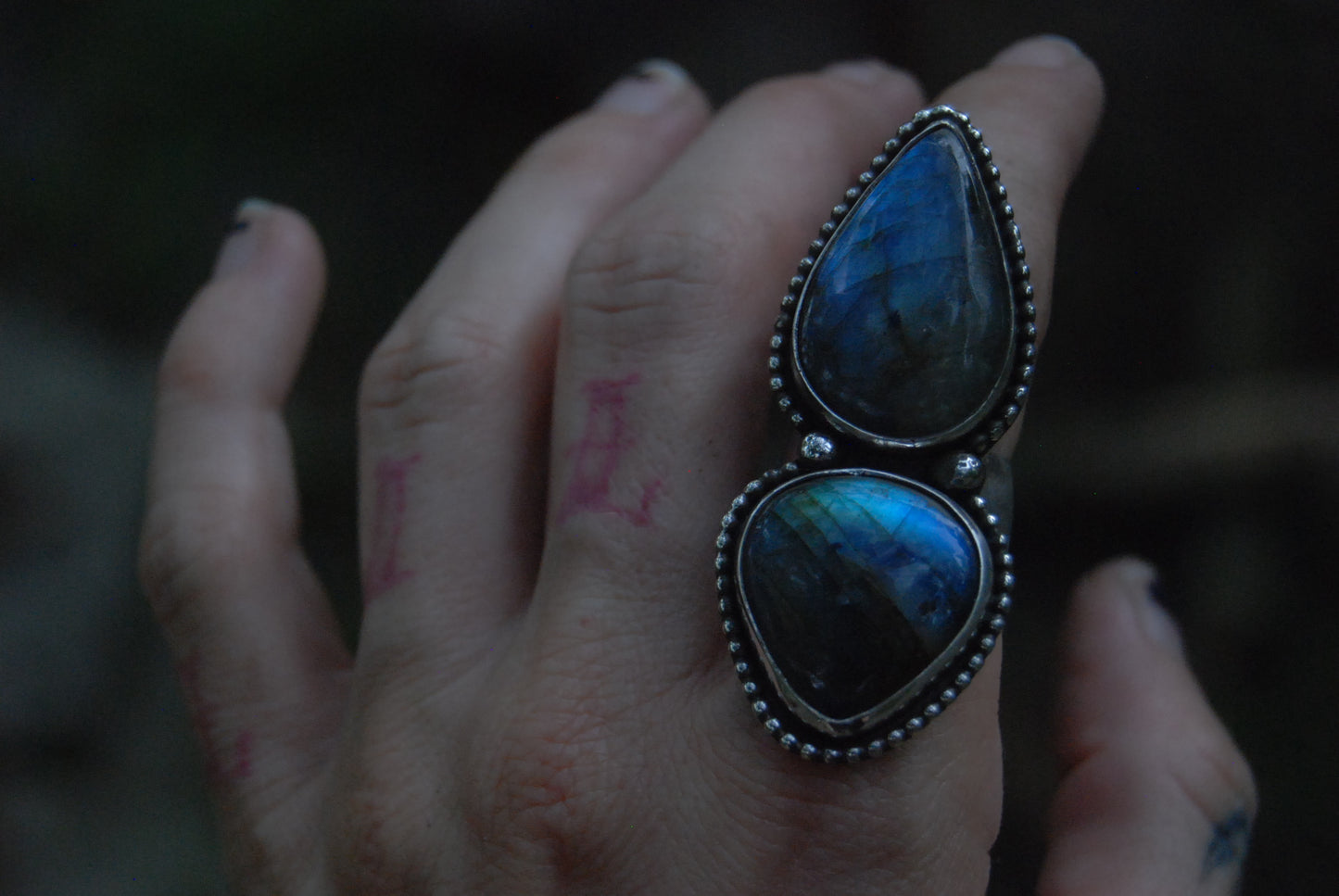 Dark blue labradorite ring *sz 6*