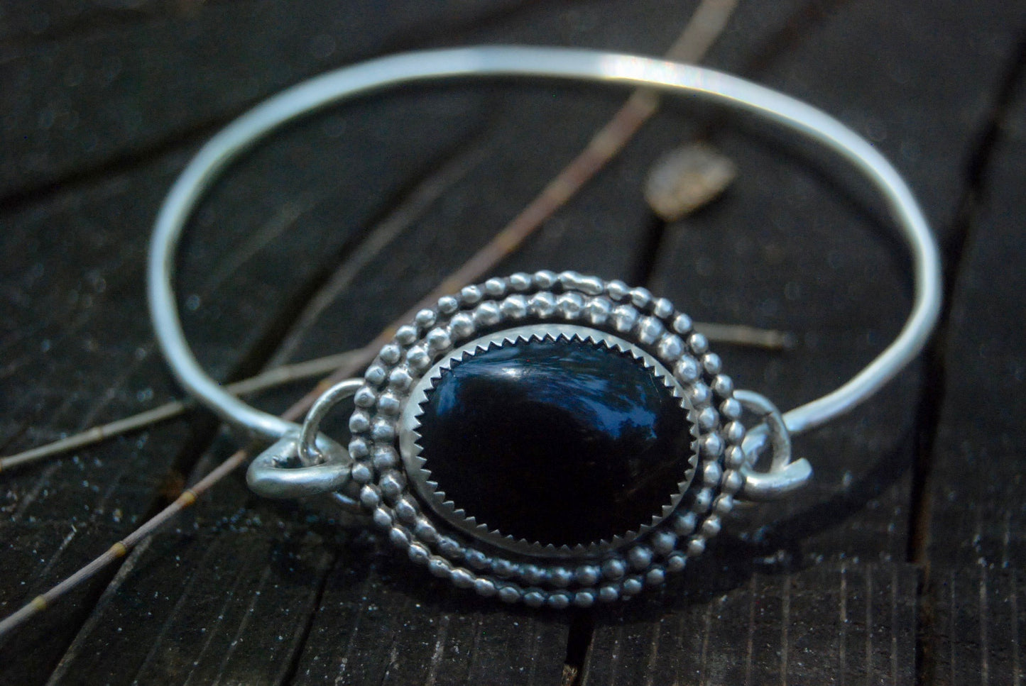 Onyx lock bangle