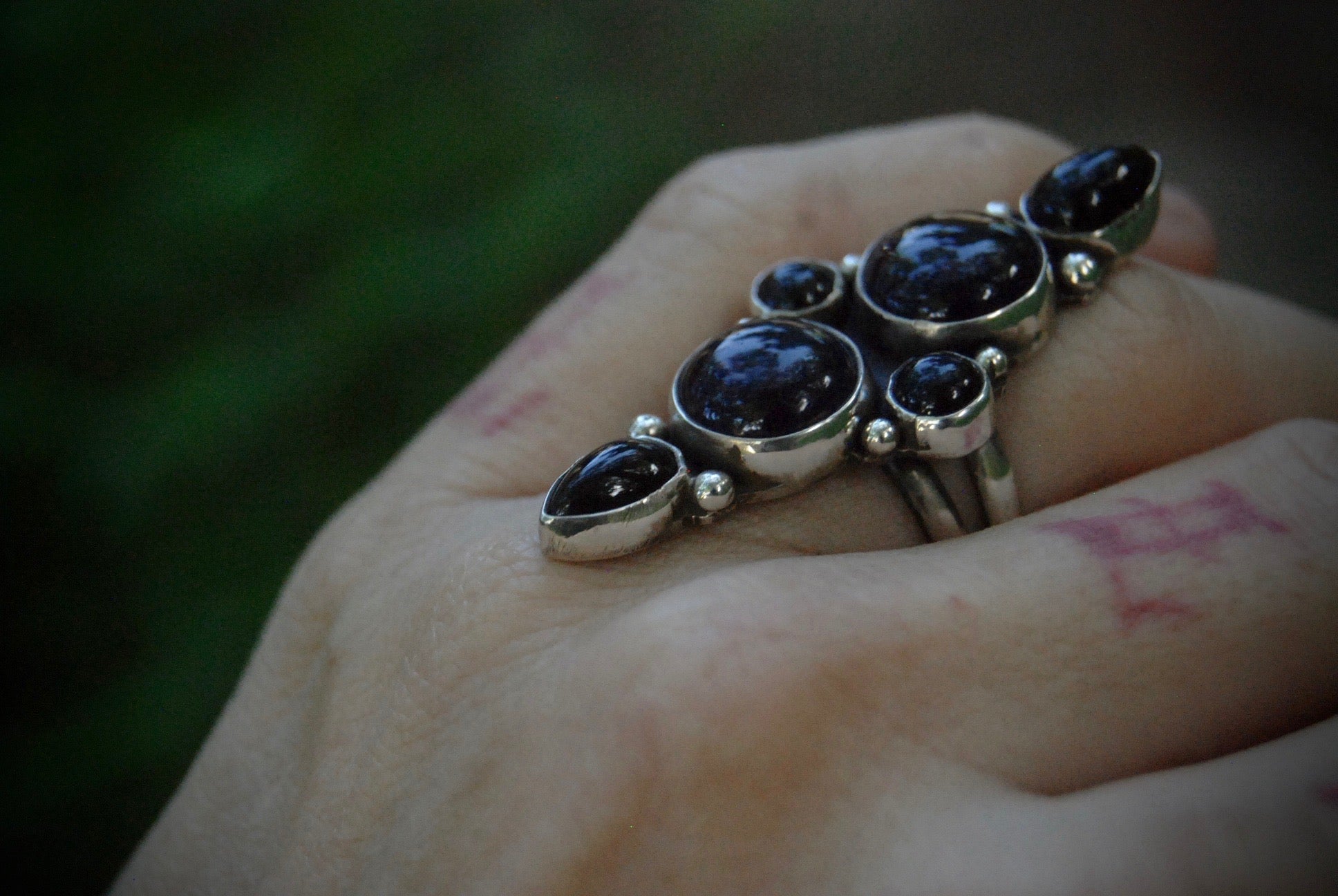 shadows ring |size-6|