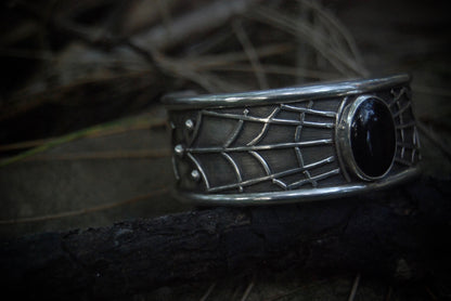 the noctem cuff
