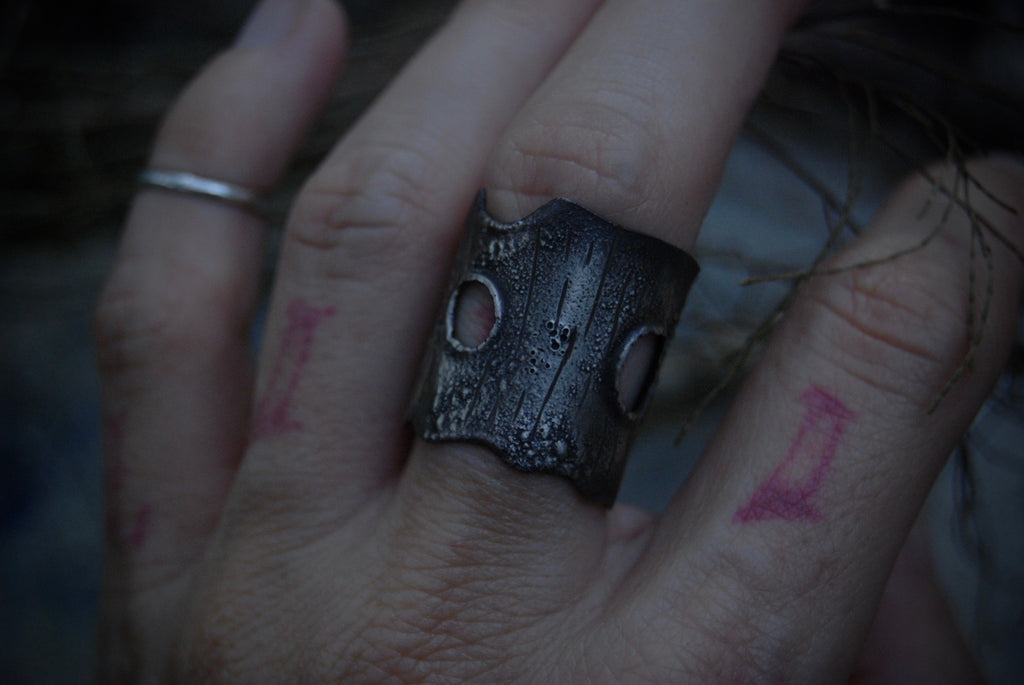 THE COVEN- Stump ring