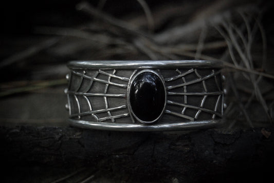 the noctem cuff