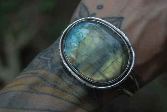 Huge oval labradorite cuff