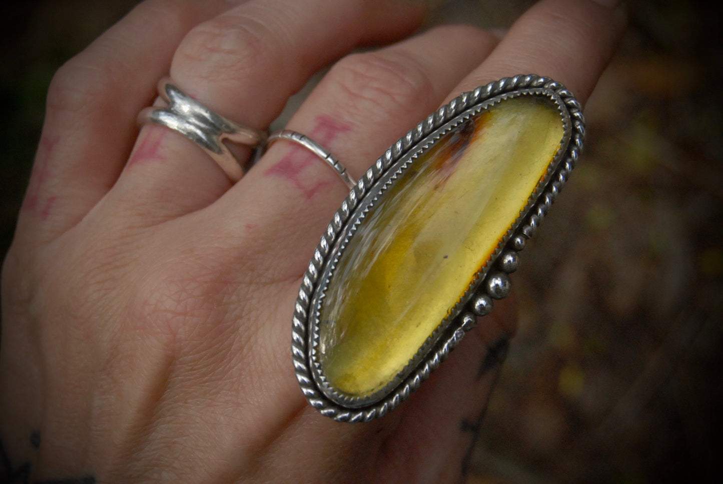 Long Amber Ring sz-7.25