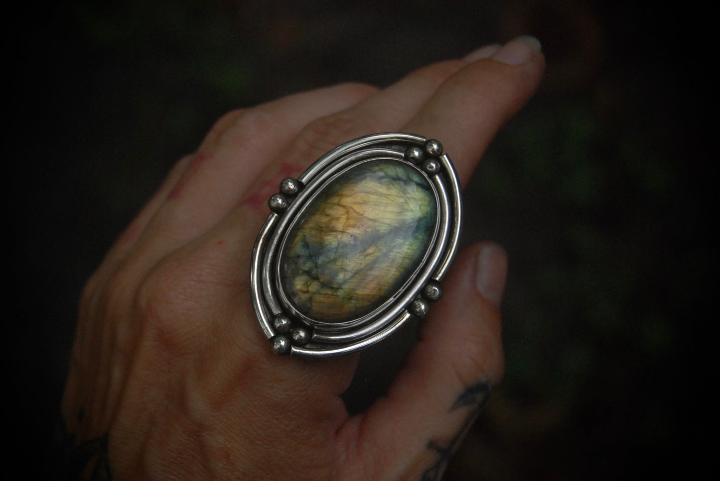 Maitri Ring sz-8