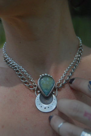 Moon drop choker