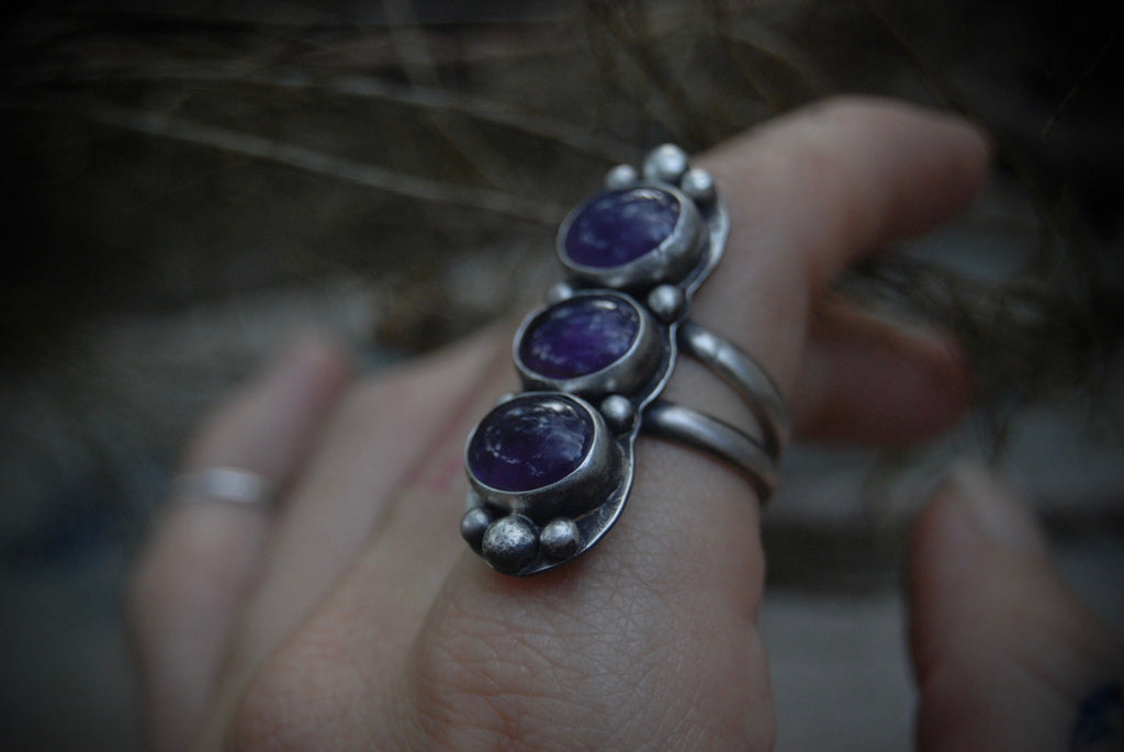 THE COVEN- Triple amethyst ring