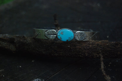 Leaf cuff
