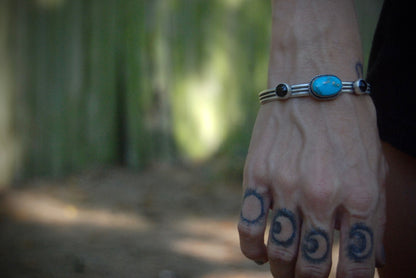 Turquoise and onyx stack bangle