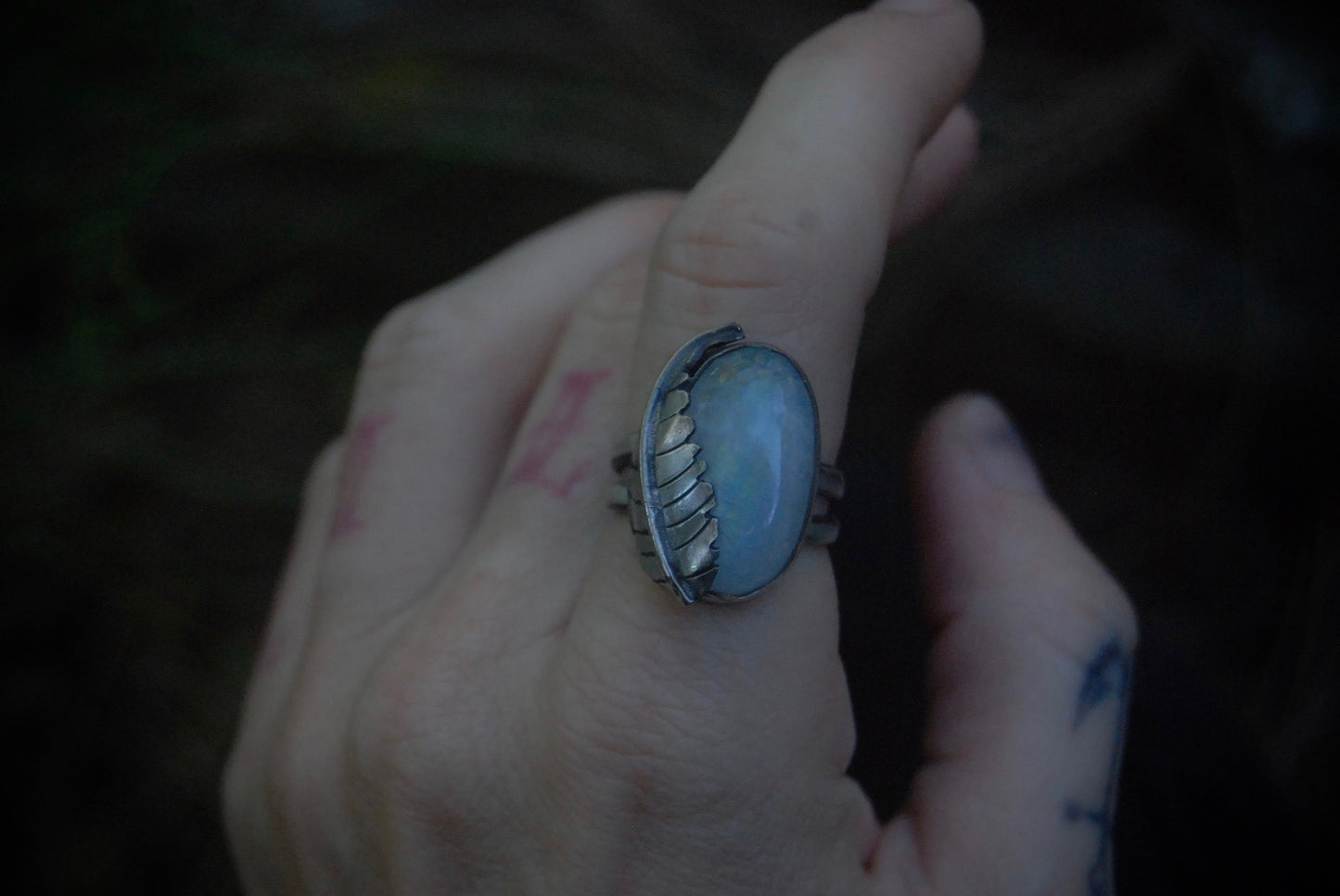 Moonstone Leaf Ring Sz- 7