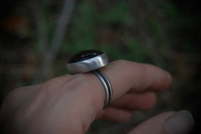 THE COVEN- Simple onyx ring