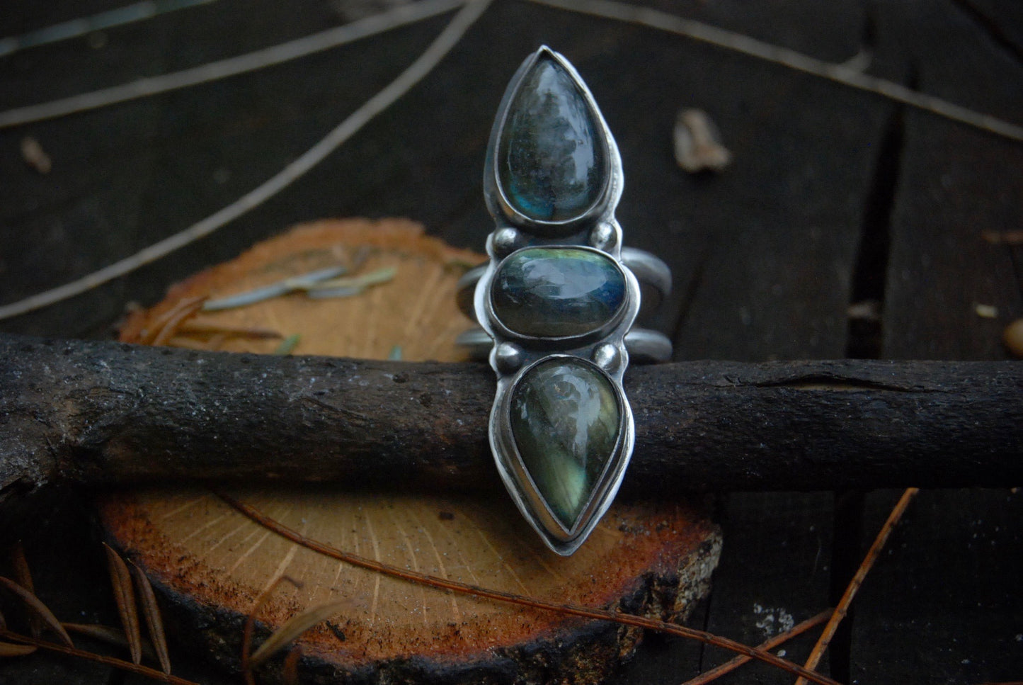 Triple labradorite point ring