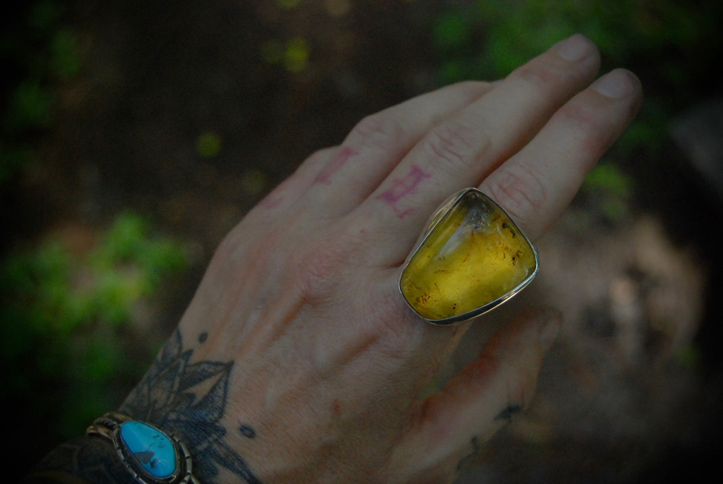 Large Amber Nugget sz-7