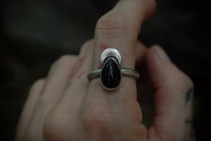 onyx moon stack ring |size-9|