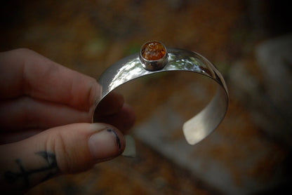 Wide Amber Cuff SZ-S