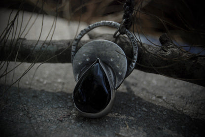 THE COVEN- My darling moon drop choker