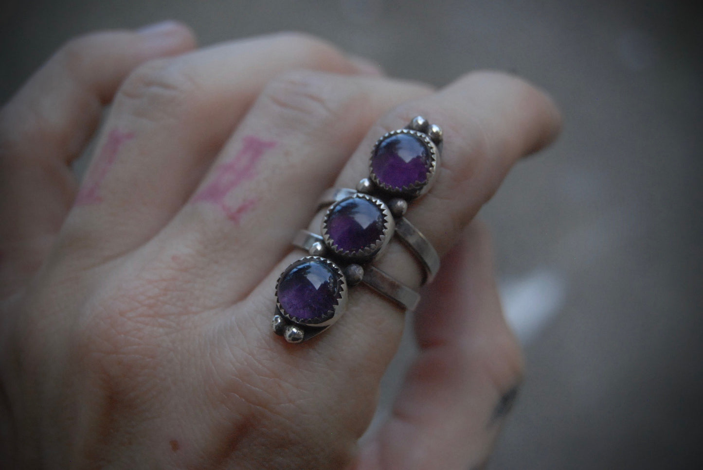 triple amethyst ring |size-5.75|