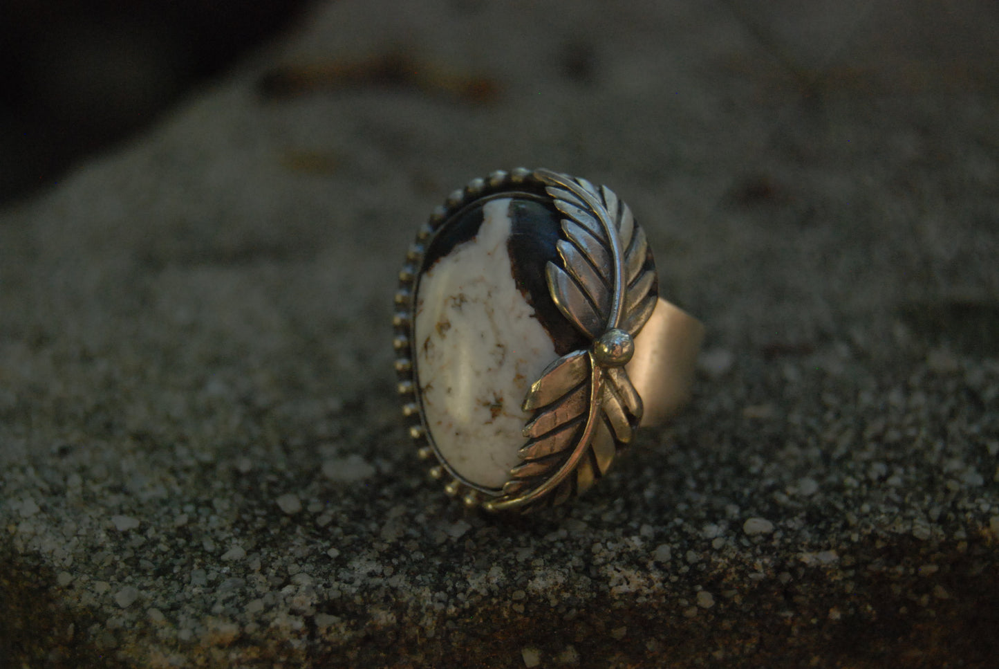 Classic Leaf Ring Sz-7