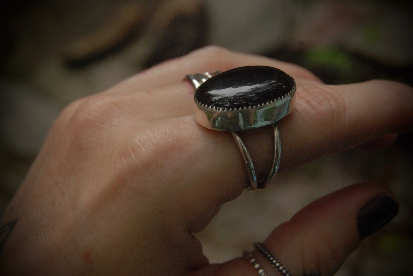 Simple Onyx Ring sz-7.5