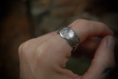 Melted Metal Thumb Ring sz-7.25