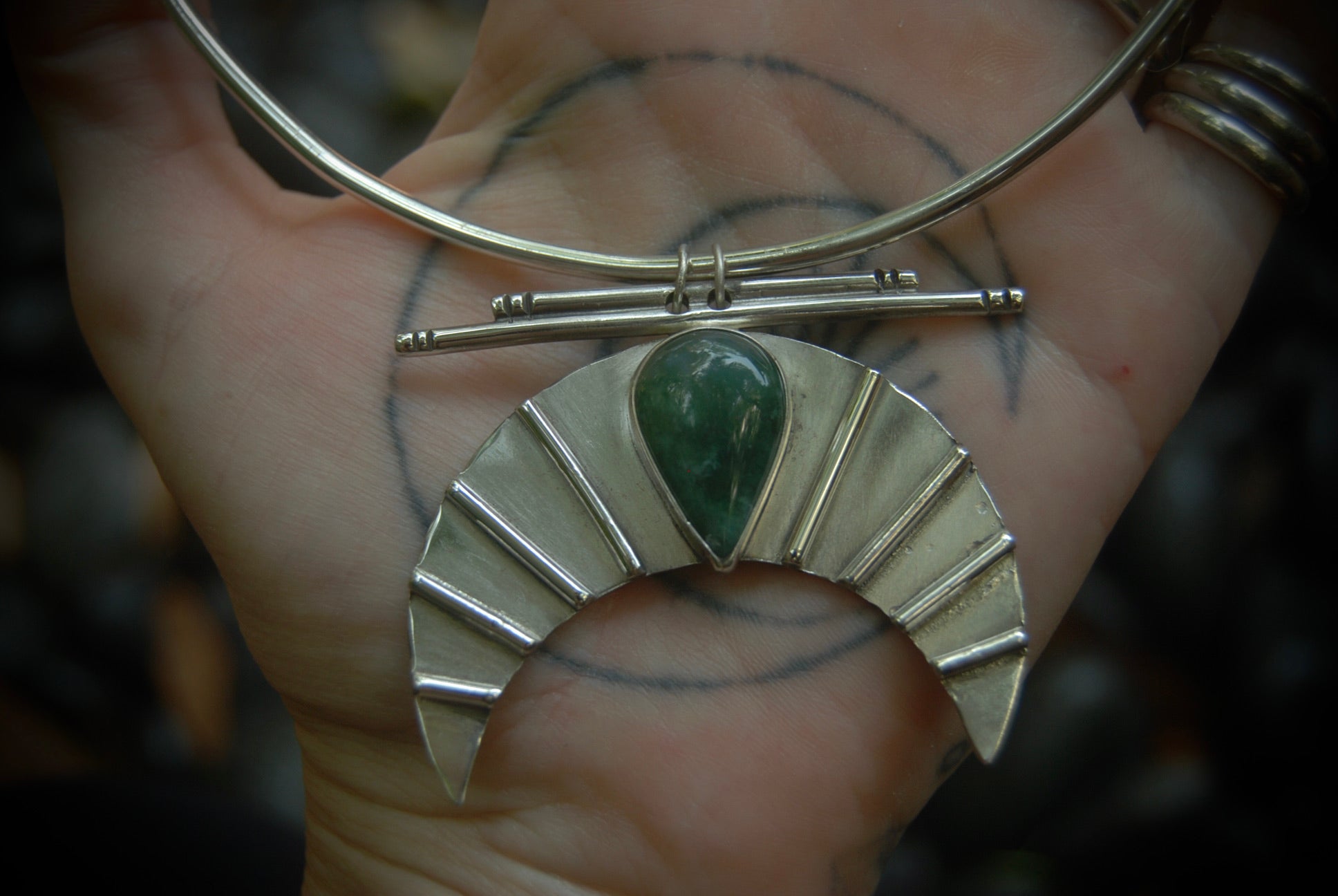Moss Agate Moon Neck Ring