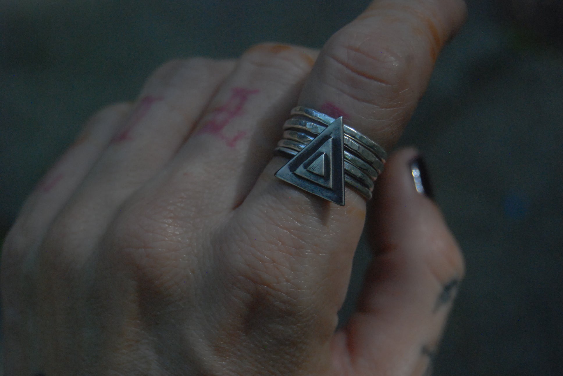 Triangle stack ring