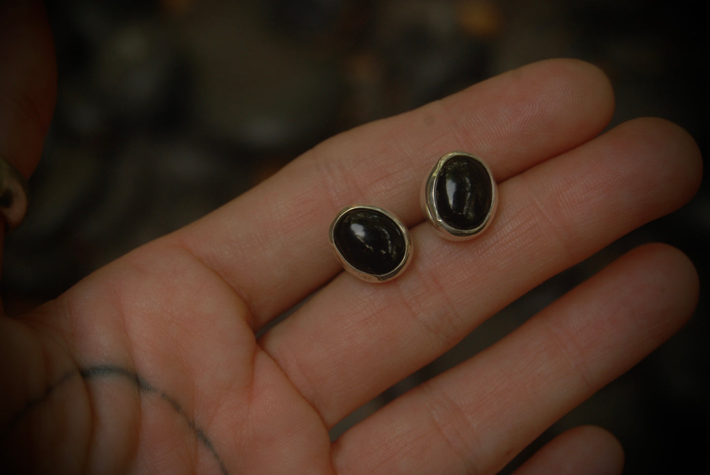 Onyx Oval Studs